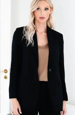 Ahlvar Gallery - Shin Tank - Sand