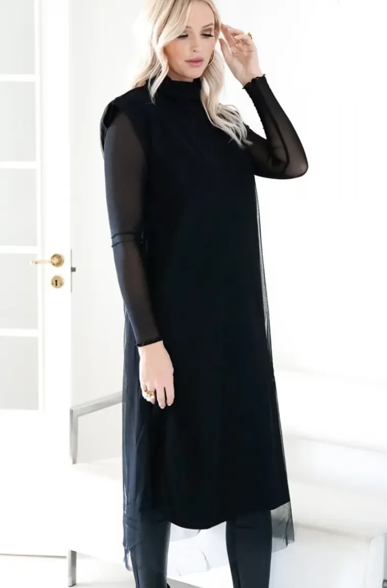 Blond Hour - Escape Vest Dress - Black