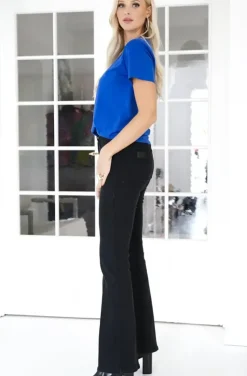 Blond Hour - the Perfect Round neck Tshirt - Vibrant Blue