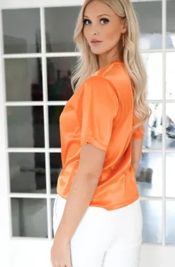 Blond Hour - The Perfect Shiny Tshirt V-neck - Orange
