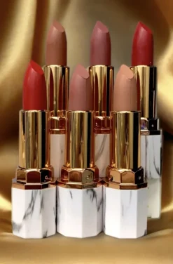 Calliope Cosmetics - Moisture Matte Lipstick Euterpe
