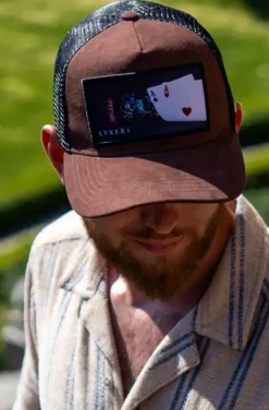 Lyxery - Player Cap