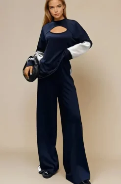 Mixed Brands - Chest detailed Tracksuit SBE12887 - Navy Blue