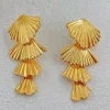 Mixed Brands - Earrings gold shells hanging LLB056