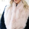 Mixed Brands - Fake Fur Scarf wide F40771/MZ10 - Rose