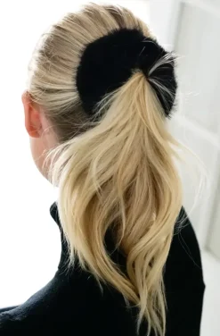 Mixed Brands - Fake fur Scrunchie M06 - Black