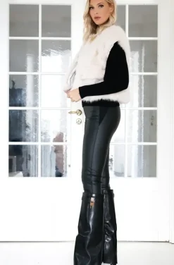 Mixed Brands - Fake fur vest Short F40918 - Beige