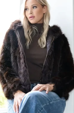 Mixed Brands - Faux Fur Jacket with hood M07 - Brown