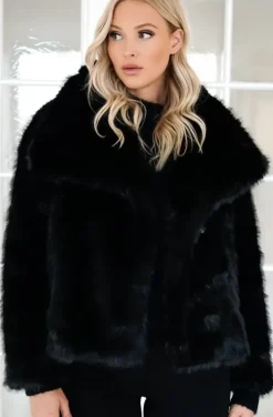 Mixed Brands - Faux Fur Jacket Short with wide collar 40920 - Black