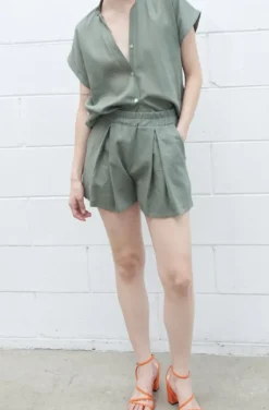 Mixed Brands - Linen Shorts Military Green