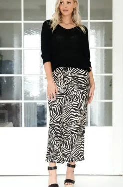 Mixed Brands - Long Zebra Skirt