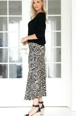 Mixed Brands - Long Zebra Skirt