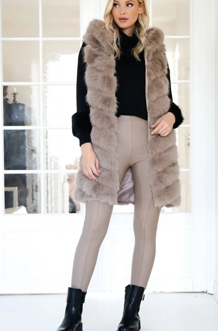 Mixed Brands - Longer Vest Fake Fur F40814 - Taupe