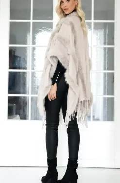 Mixed Brands - Poncho with fake fur details F40795 - Beige