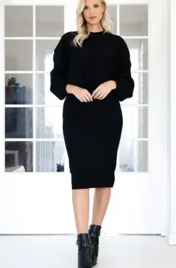 Mixed Brands - Skirt and Sweater Set Cable Knitted - Black