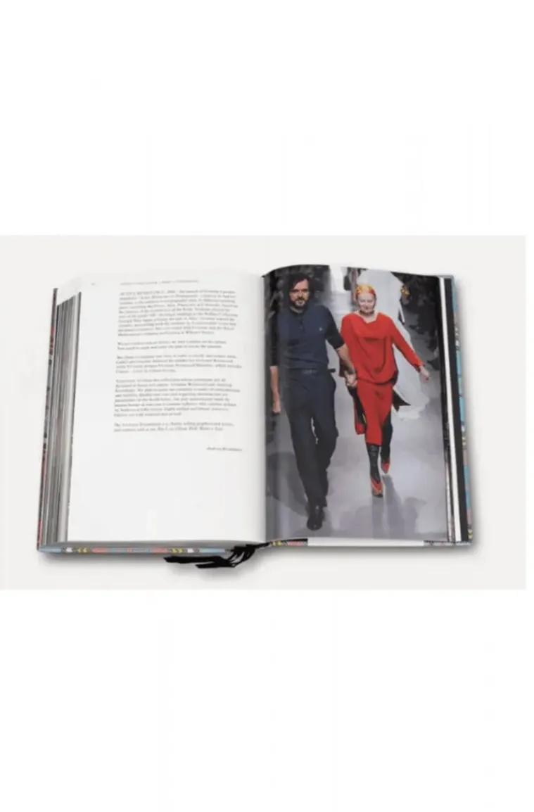 New Mags - Vivienne Westwood Catwalk