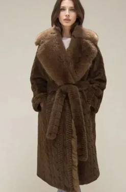 Plain Vanilla - Knitted Coat with Faux Fur - Chocolate