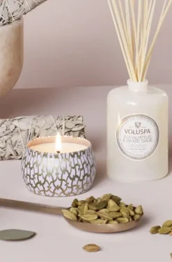 Voluspa - Mini Tin Candle 25tim - Eucalyptus & White Sage